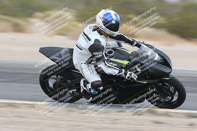 media/Nov-15-2025-Race Pace (Sat) [[8de605a2d8]]/Verified Riders/Turn 8 Inside (935am)/